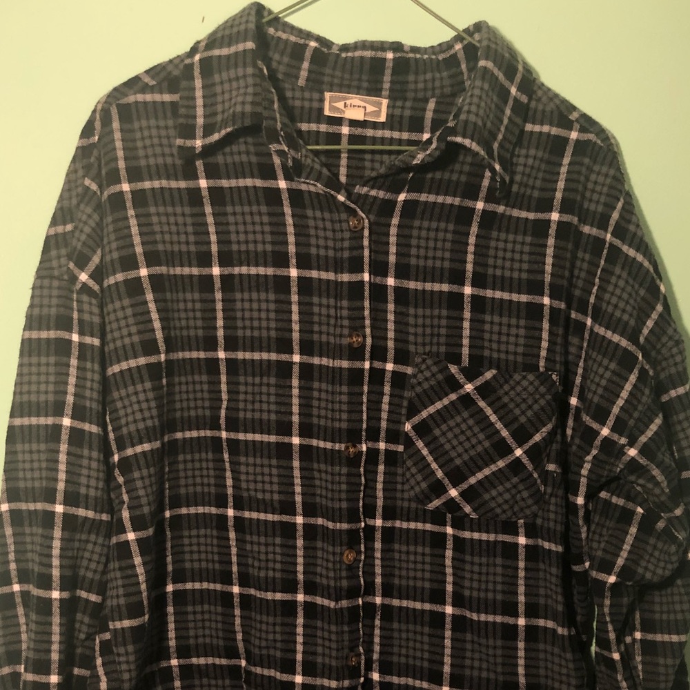 Kirra Brand Gray Button-Up Flannel